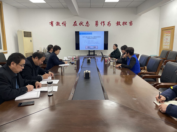 3.30开放基金中期汇报.png